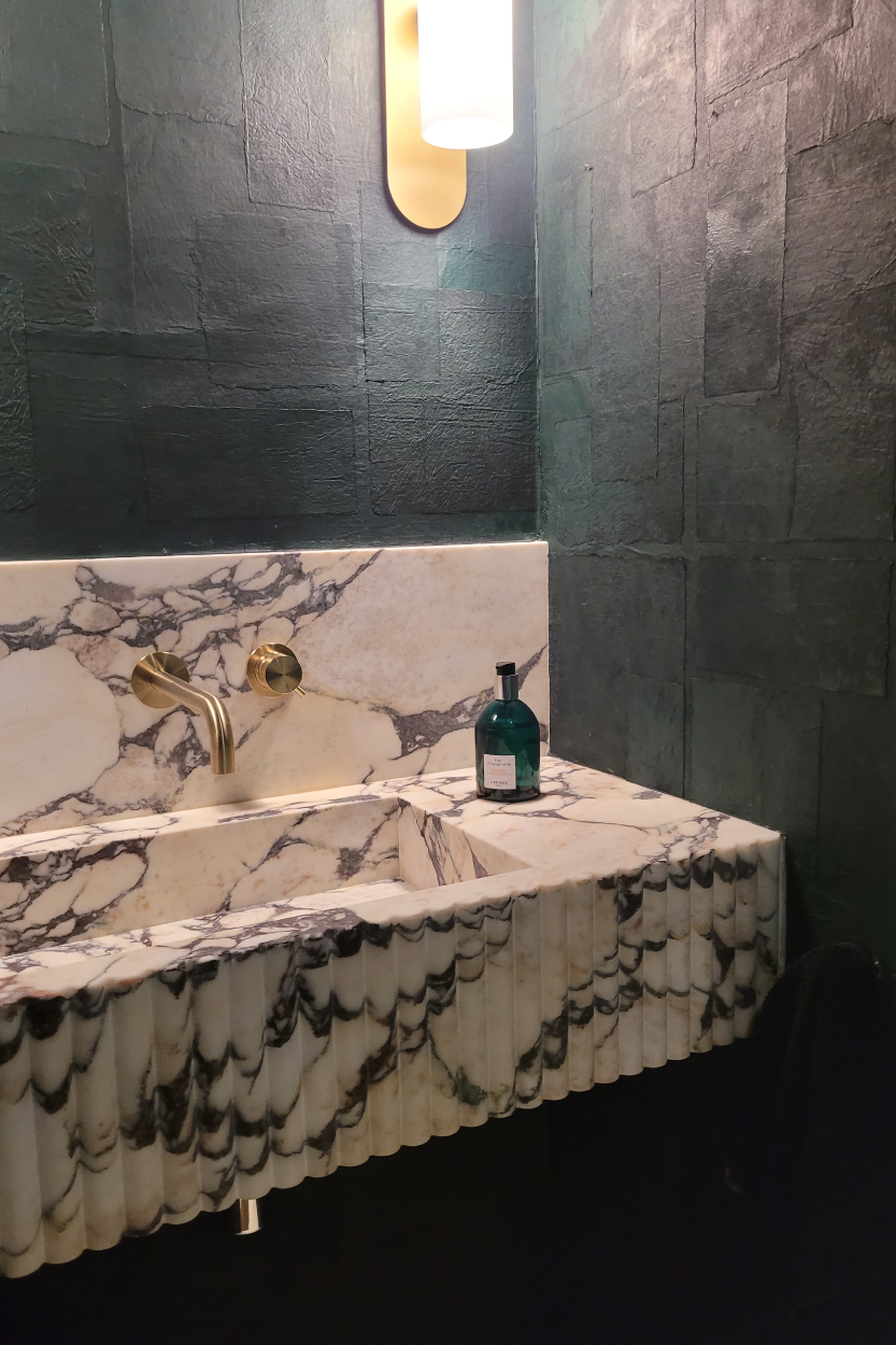 Marbrerie Cote basque, Marbrerie Hossegor, Rénovation marbreCote basque, Rénovation marbre Hossegor, Conception design marbre Cote basque, Conception design marbre Hossegor, Mobilier en marbre Cote basque, Mobilier en marbre Hossegor, plan de travail en marbre Cote basque, plan de travail en marbre Hossegor