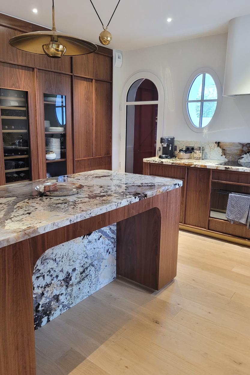 Marbrerie Cote basque, Marbrerie Hossegor, Rénovation marbreCote basque, Rénovation marbre Hossegor, Conception design marbre Cote basque, Conception design marbre Hossegor, Mobilier en marbre Cote basque, Mobilier en marbre Hossegor, plan de travail en marbre Cote basque, plan de travail en marbre Hossegor