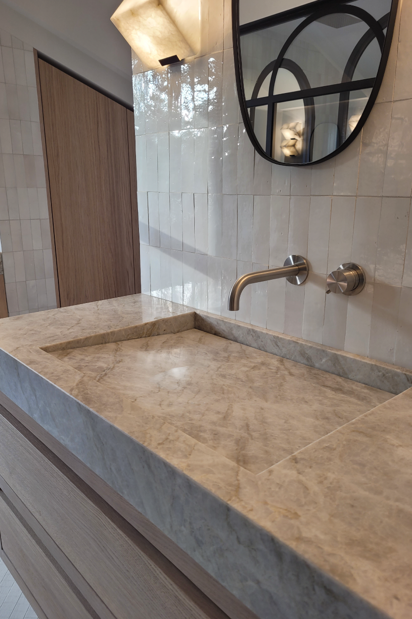 Marbrerie Cote basque, Marbrerie Hossegor, Rénovation marbreCote basque, Rénovation marbre Hossegor, Conception design marbre Cote basque, Conception design marbre Hossegor, Mobilier en marbre Cote basque, Mobilier en marbre Hossegor, plan de travail en marbre Cote basque, plan de travail en marbre Hossegor