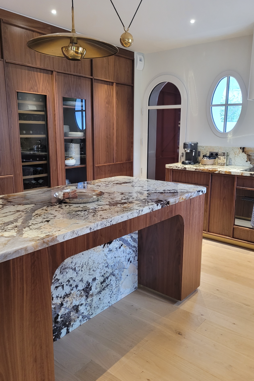 Marbrerie Cote basque, Marbrerie Hossegor, Rénovation marbreCote basque, Rénovation marbre Hossegor, Conception design marbre Cote basque, Conception design marbre Hossegor, Mobilier en marbre Cote basque, Mobilier en marbre Hossegor, plan de travail en marbre Cote basque, plan de travail en marbre Hossegor