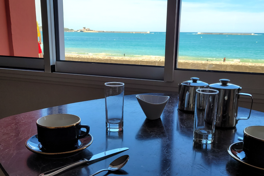 Marbrerie Cote basque, Marbrerie Hossegor, Rénovation marbreCote basque, Rénovation marbre Hossegor, Conception design marbre Cote basque, Conception design marbre Hossegor, Mobilier en marbre Cote basque, Mobilier en marbre Hossegor, plan de travail en marbre Cote basque, plan de travail en marbre Hossegor